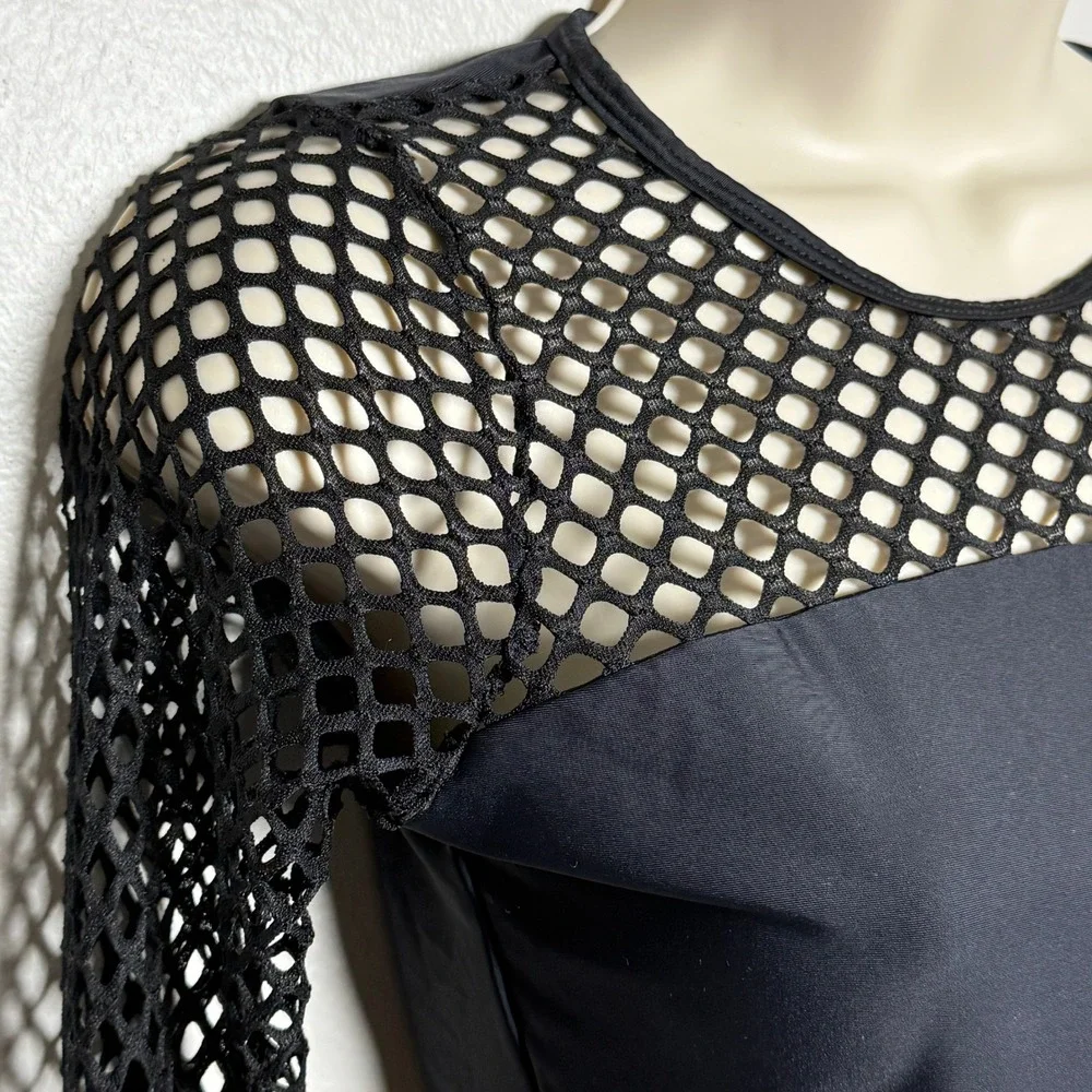 Piha‎ Swimwear Womens Mesh Crop Top 6 Black Swim Top Stretch Smooth